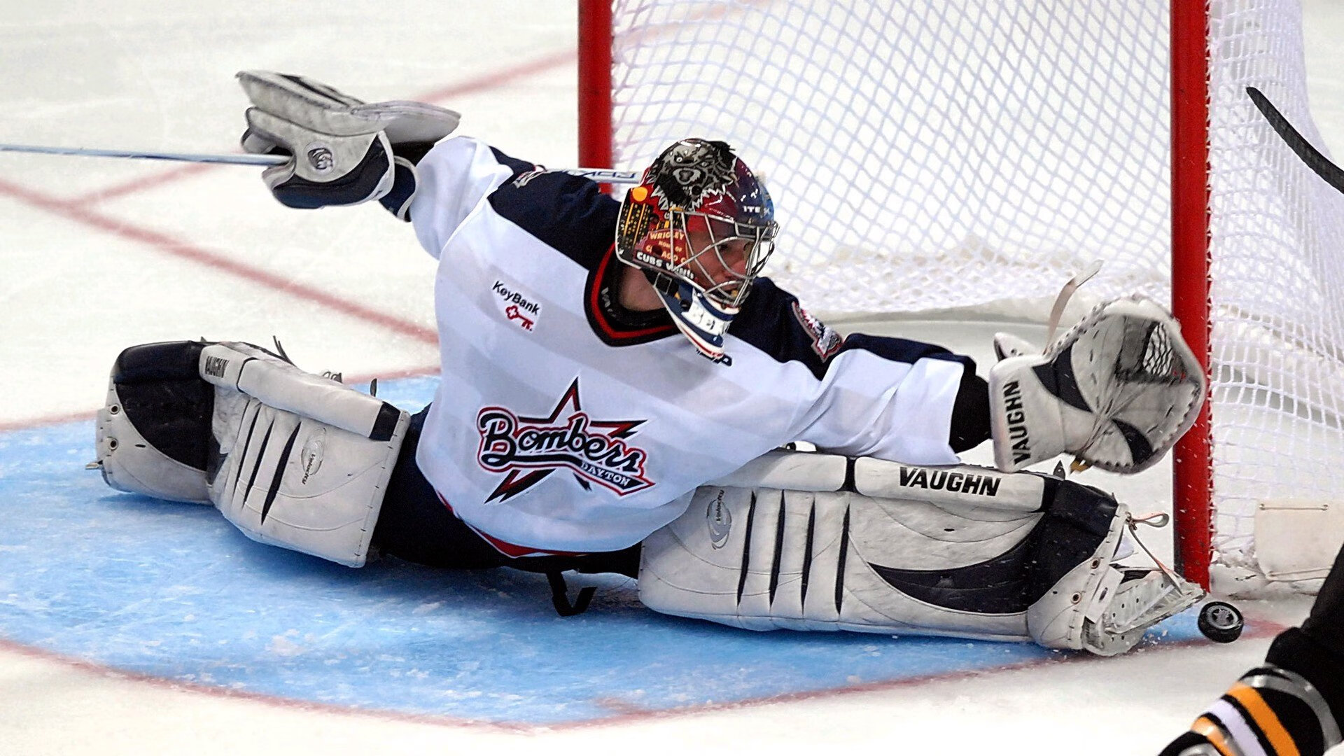 五大联赛是否调整中卫横移范围增加防守覆盖半径，中卫球员